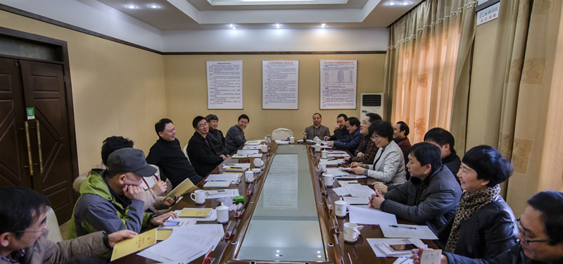 统战专员座谈会全景_副本.jpg
